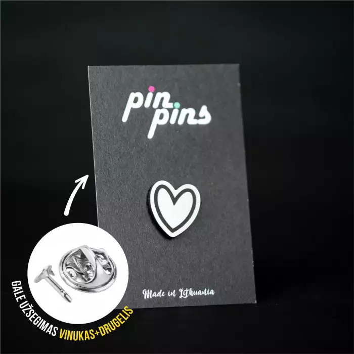 Maža Širdelė / Heart įsegamas Pin ženkliukas sagė drabužio aksesuaras