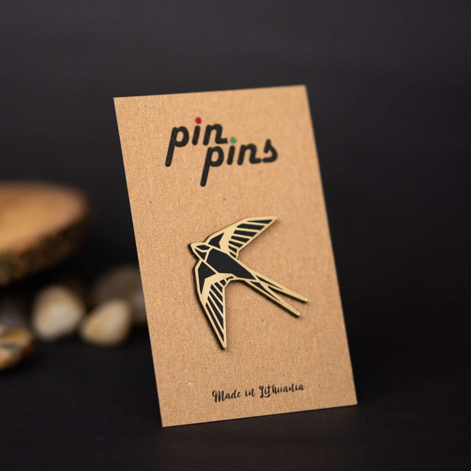 Paukštis Kregždutė! Bird Swallow Geometric Line įsegamas Pin ženkliukas sagė drabužio aksesuaras