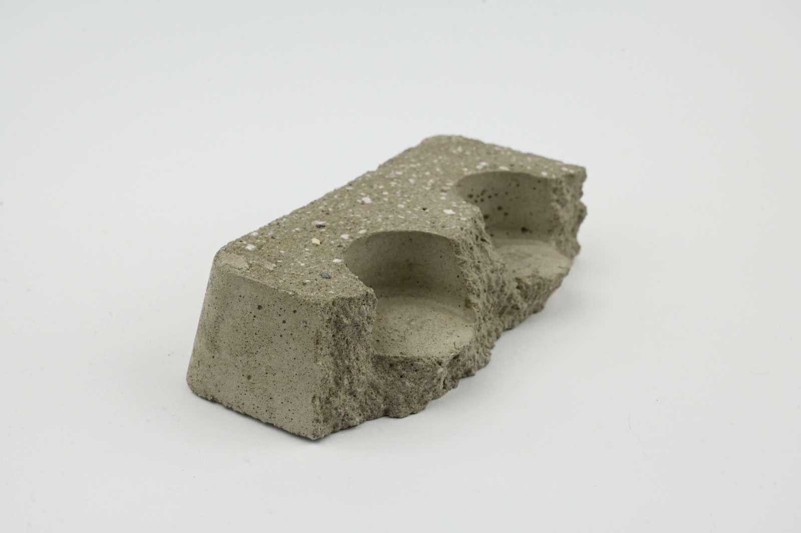Betoninė žvakidė „Detalė“