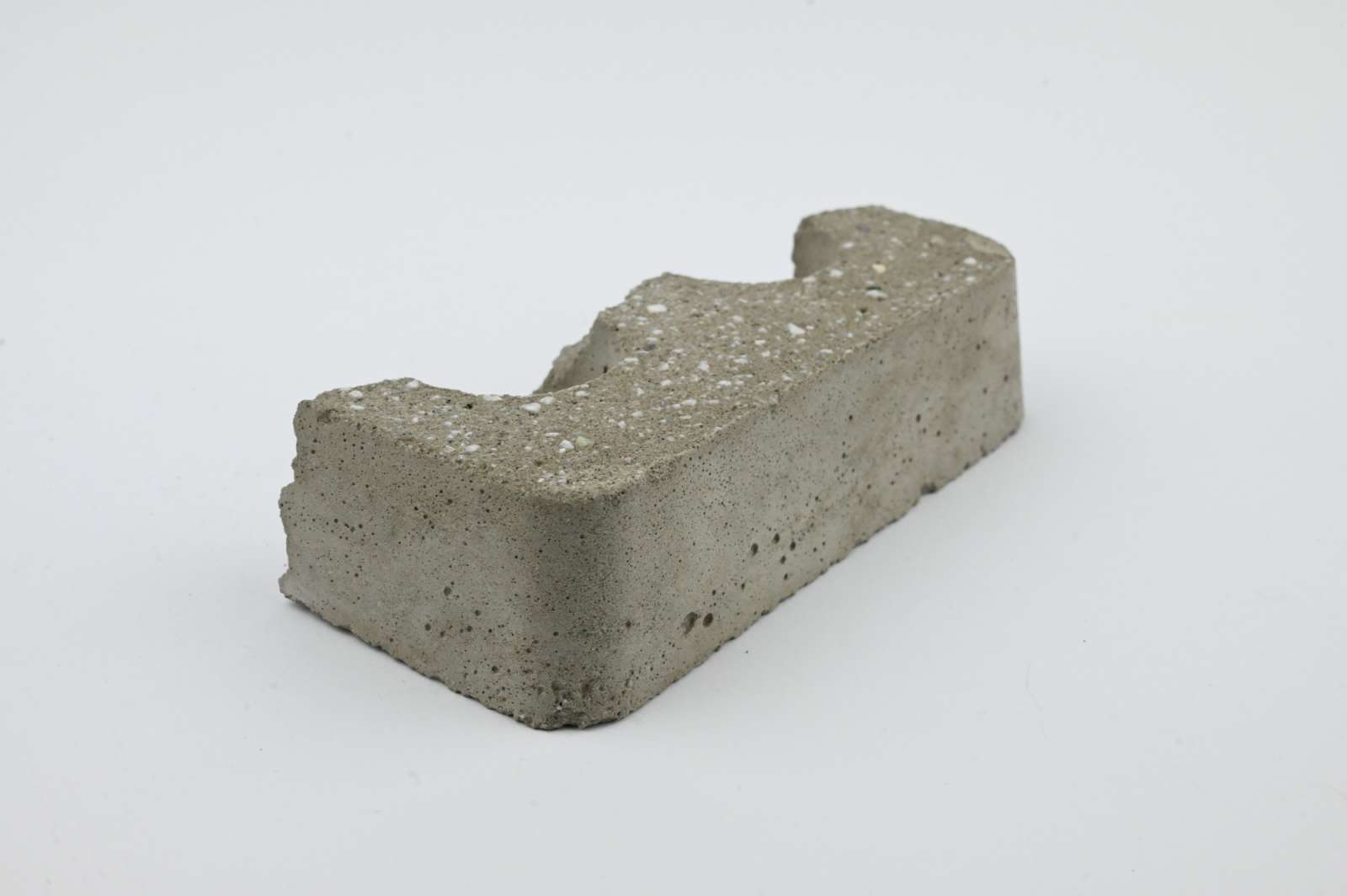 Betoninė žvakidė „Detalė“