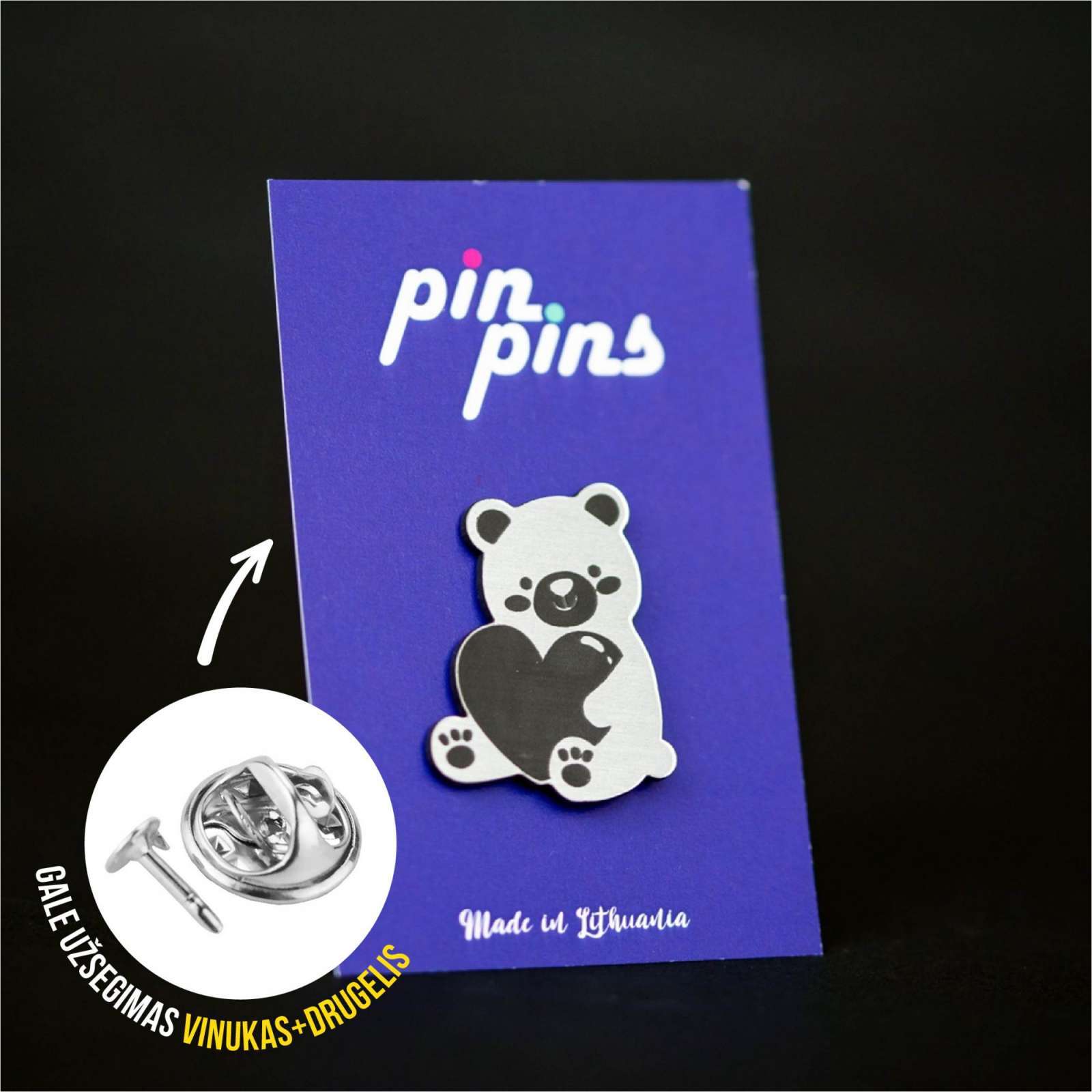 Meškiukas su širdele Pin ženkliukas sagė
