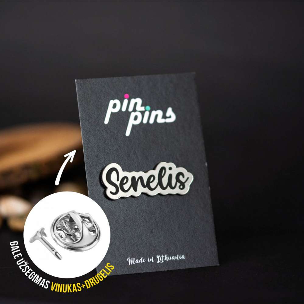 Senelis - Pin ženkliukas sagė