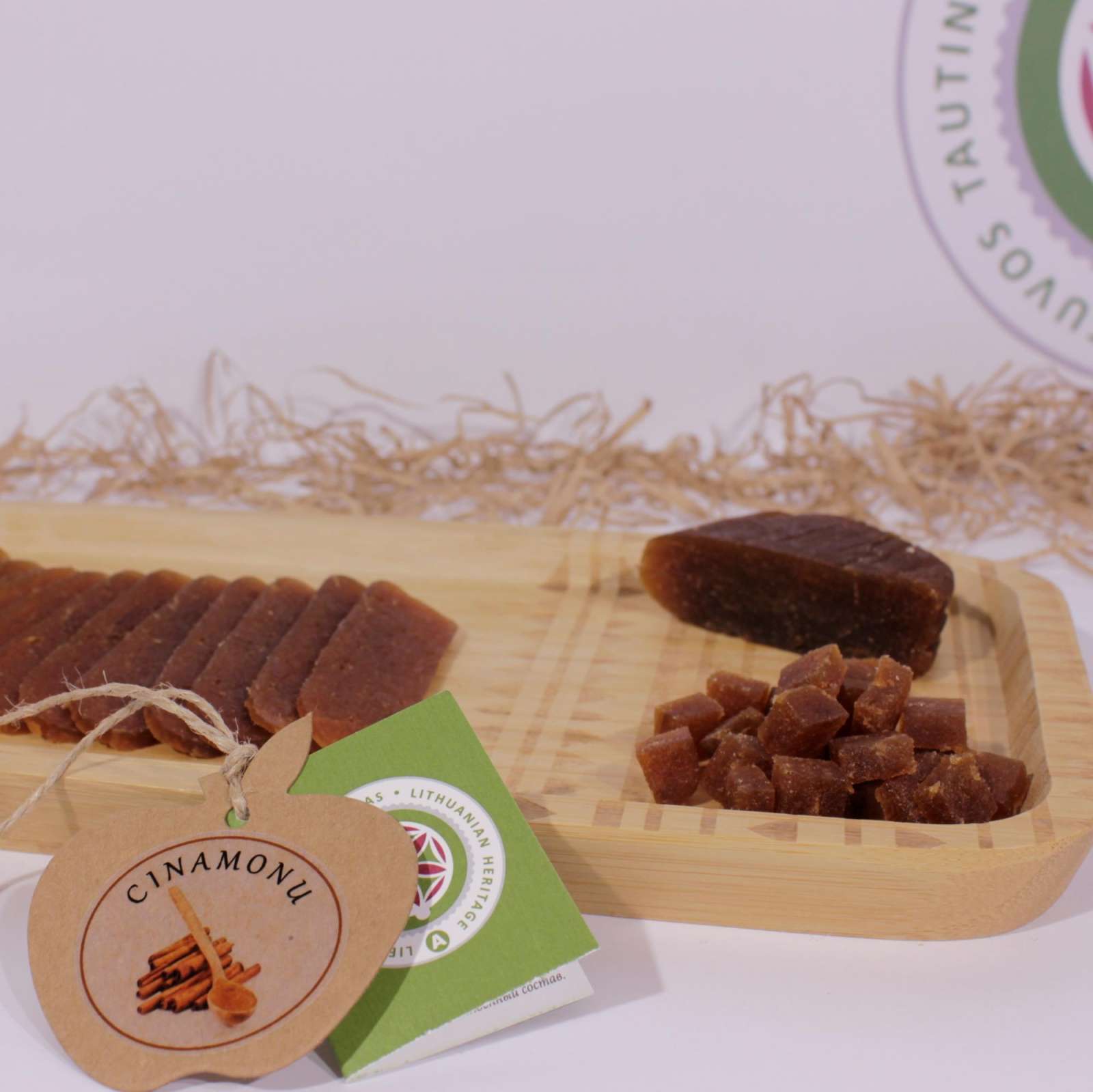 Obuolių sūris „TAUTINIS PAVELDAS“ maišelyje, 220 gr.