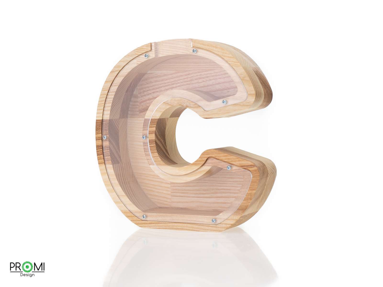 Medinė taupyklė raidė „C“