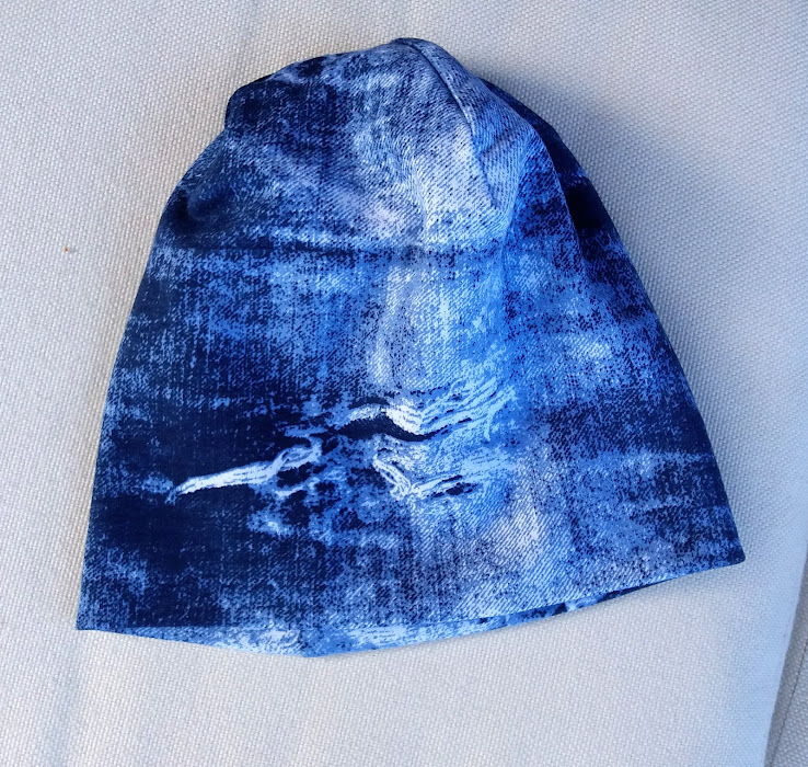 Mėlyna kepurė pavasariui su kaklaskare/unisex modėlis