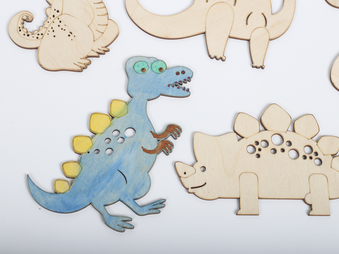 Dinozaurų parkas – nuspalvink ir žaisk su 9-iais mediniais draugais