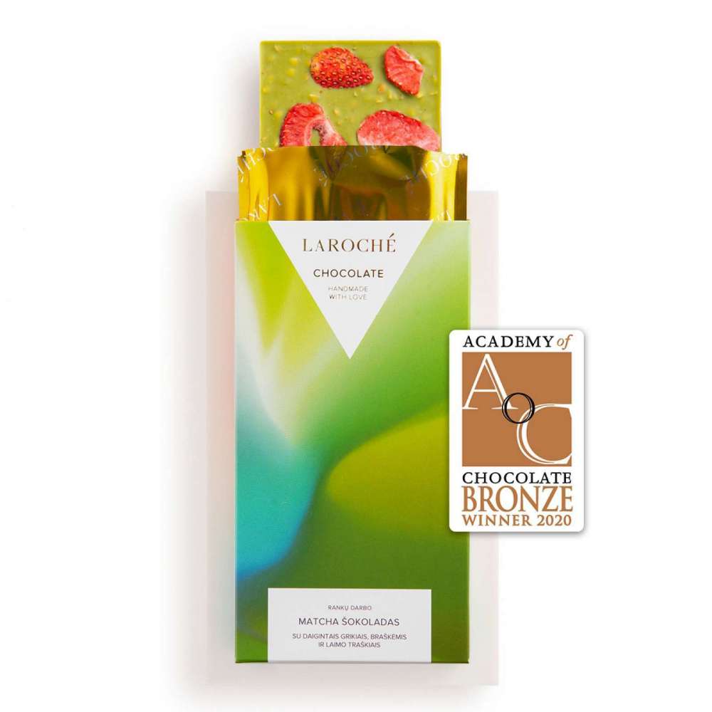 Matcha šokoladas su daigintais grikiais, braškėmis ir laimo traškiais N°1