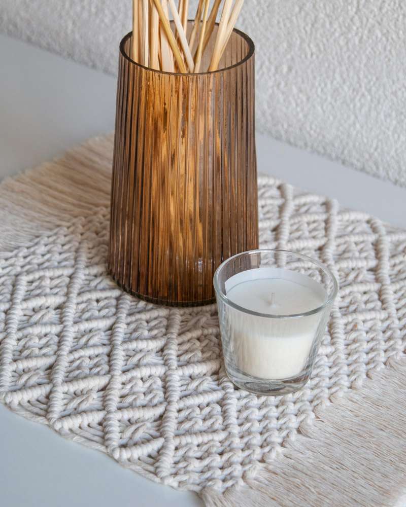 Macrame stalo dekoracija
