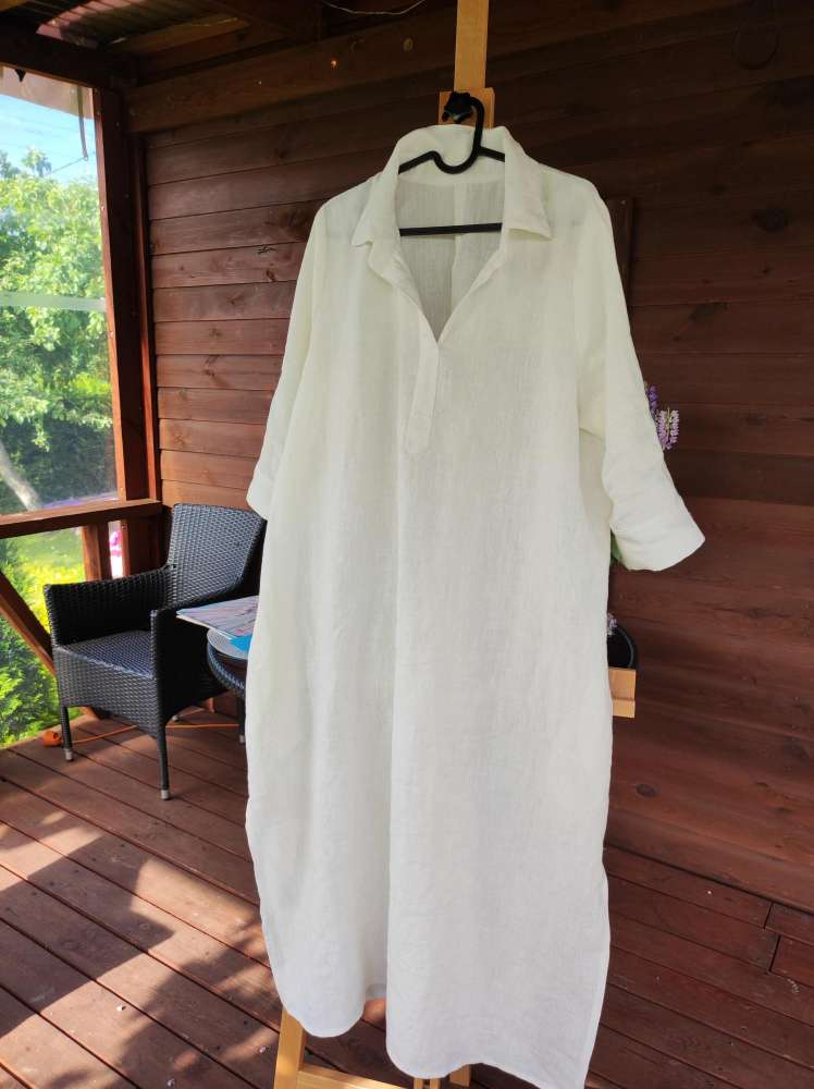 Pieno Baltumo Ilga Lininė Suknelė/ Elegantiški Lietuviško Lino Drabužiai/ Praktiško Kirpimo Suknelė