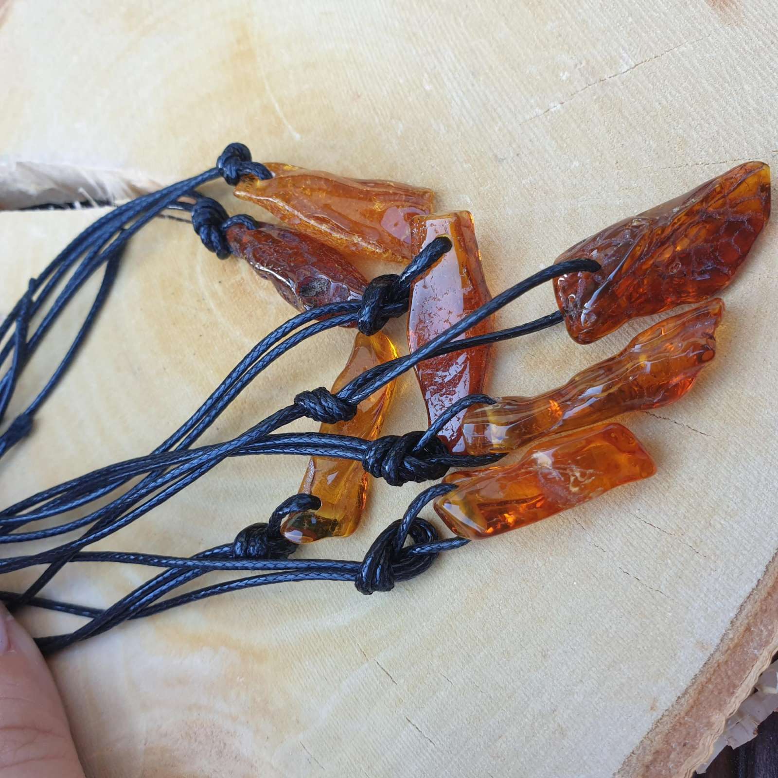 Gintarinis pakabukas