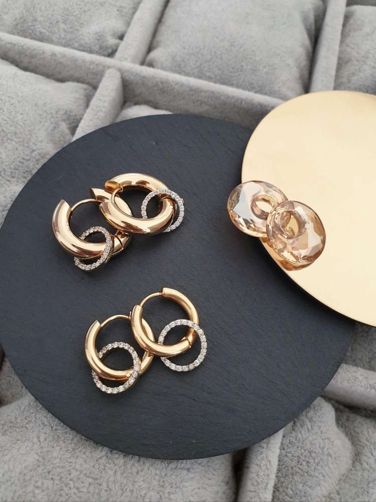 Auskarai su Swarovski kristalais ir cirkonio žiedeliais