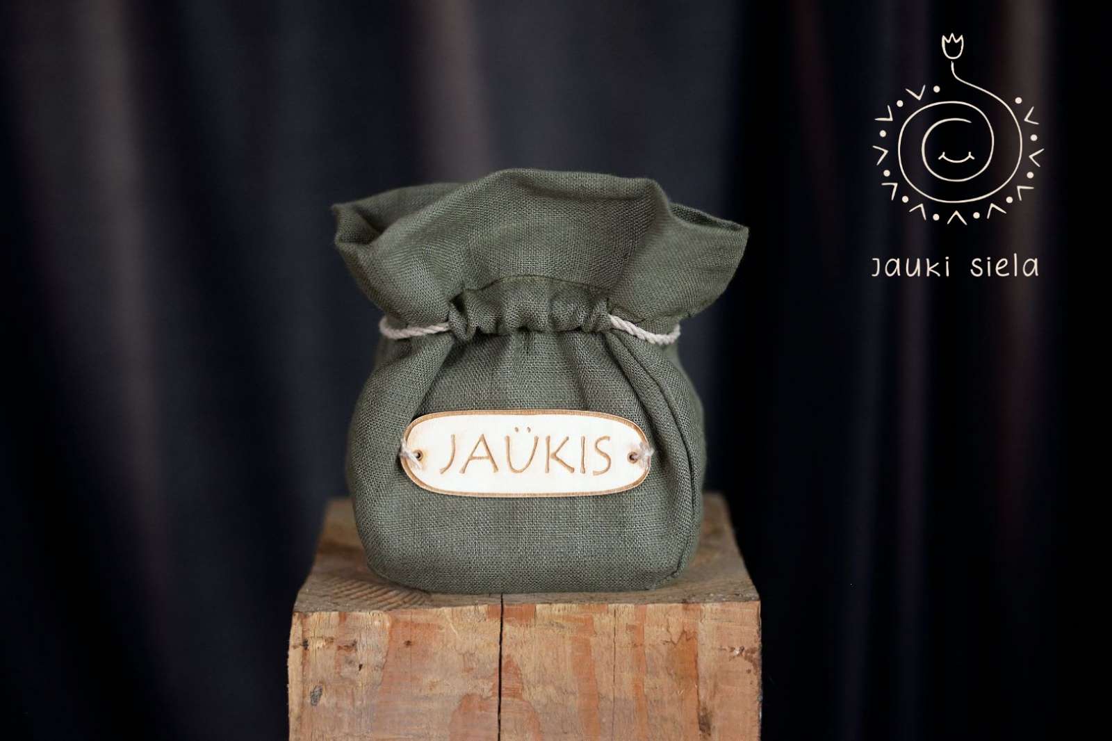 Lauko žaidimas JAUKIS - dėmesingiems pasivaikščiojimams