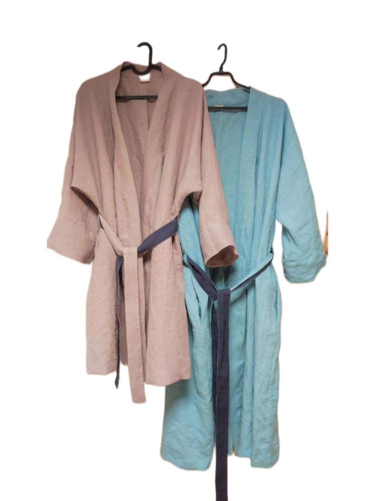 Lininis Chalatas Unisex / Komfortiškas Lininis Chalatas su Šaline Apykakle ir Kimono Rankovėmis / Stilingas Lietuviško lino chalatas su Kišenėmis ir Dirželiu