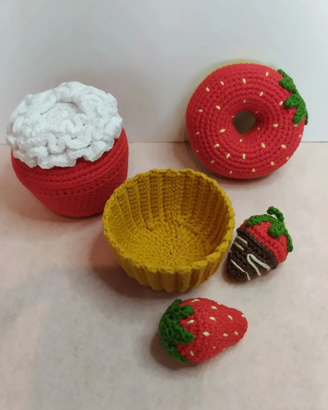 Rinkinys „Braškinis desertas“
