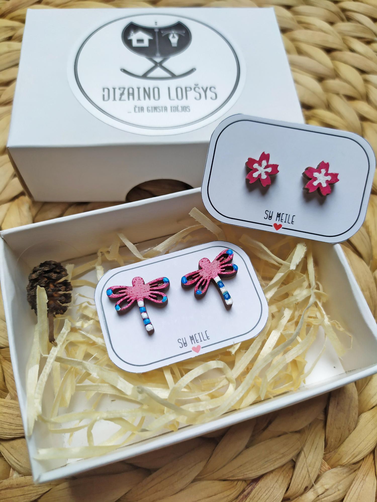 Mediniai rankų darbo auskarai ''Japoniška sakura''