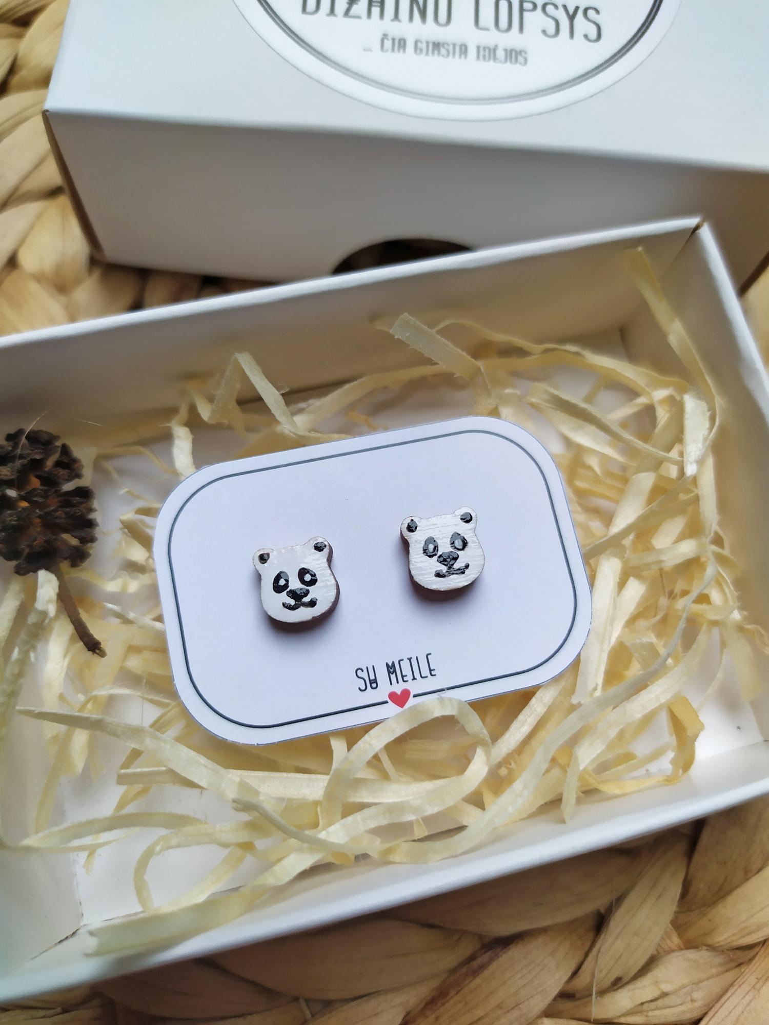 Mediniai auskarai su pandomis ''Panda''
