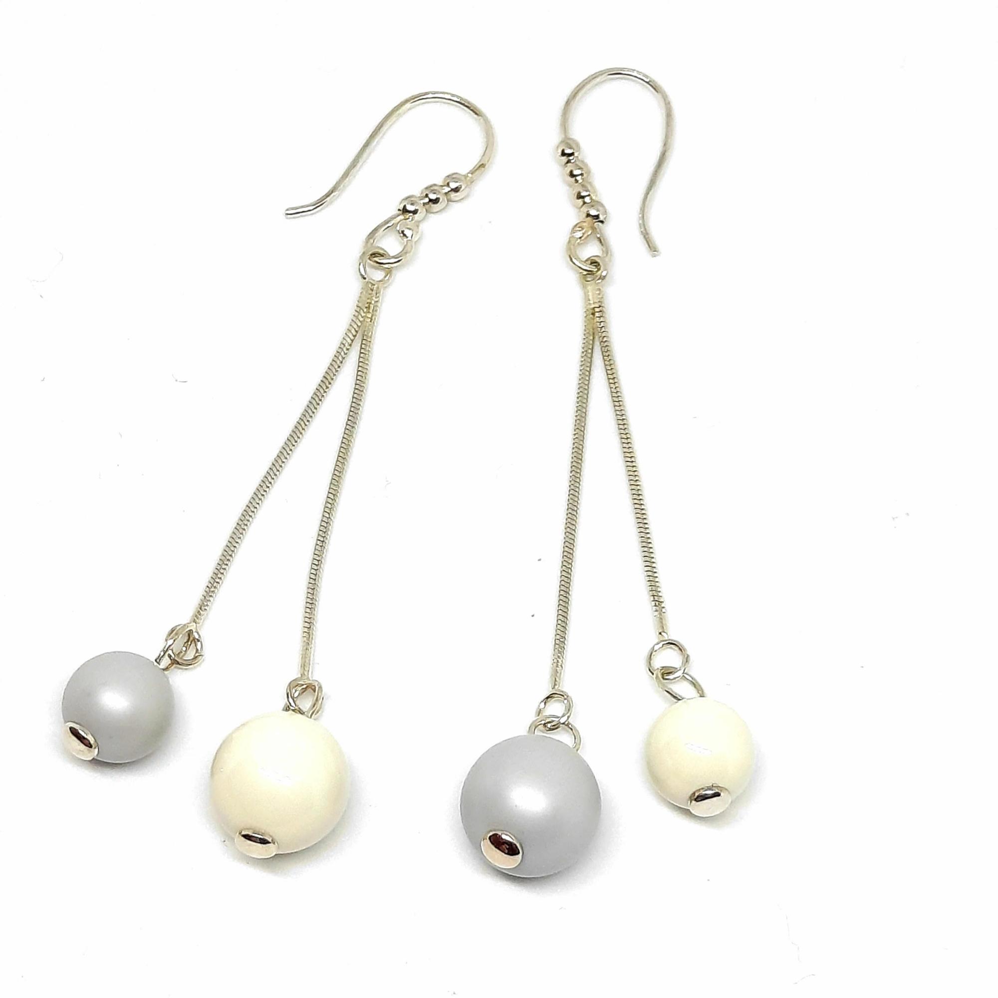 Swarovski perlų komplektas. Auskarai- AU165; Vėrinys - V166; Apyrankė - AP167