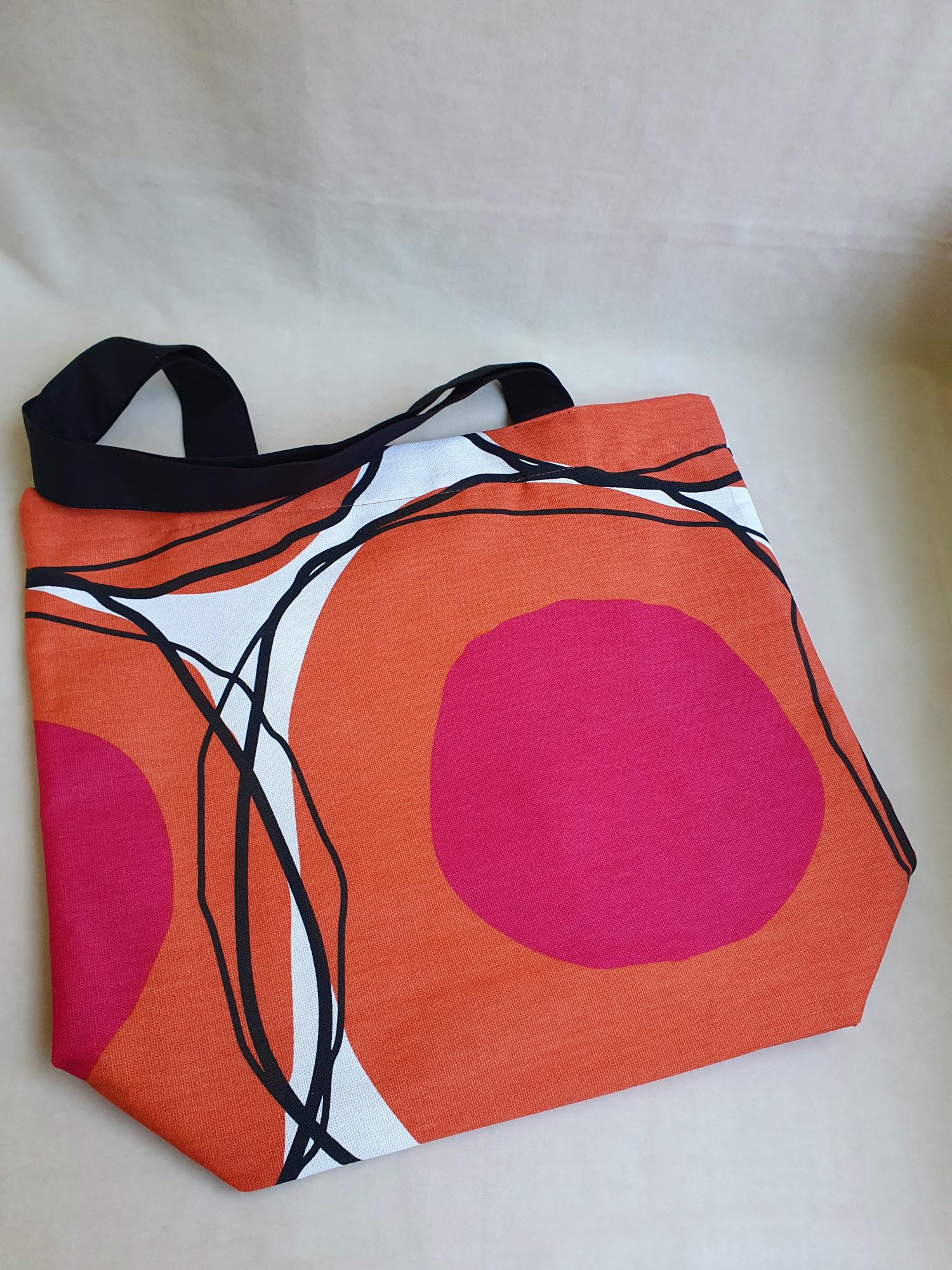 Laisvalaikio rankinė  39 ×35 cm