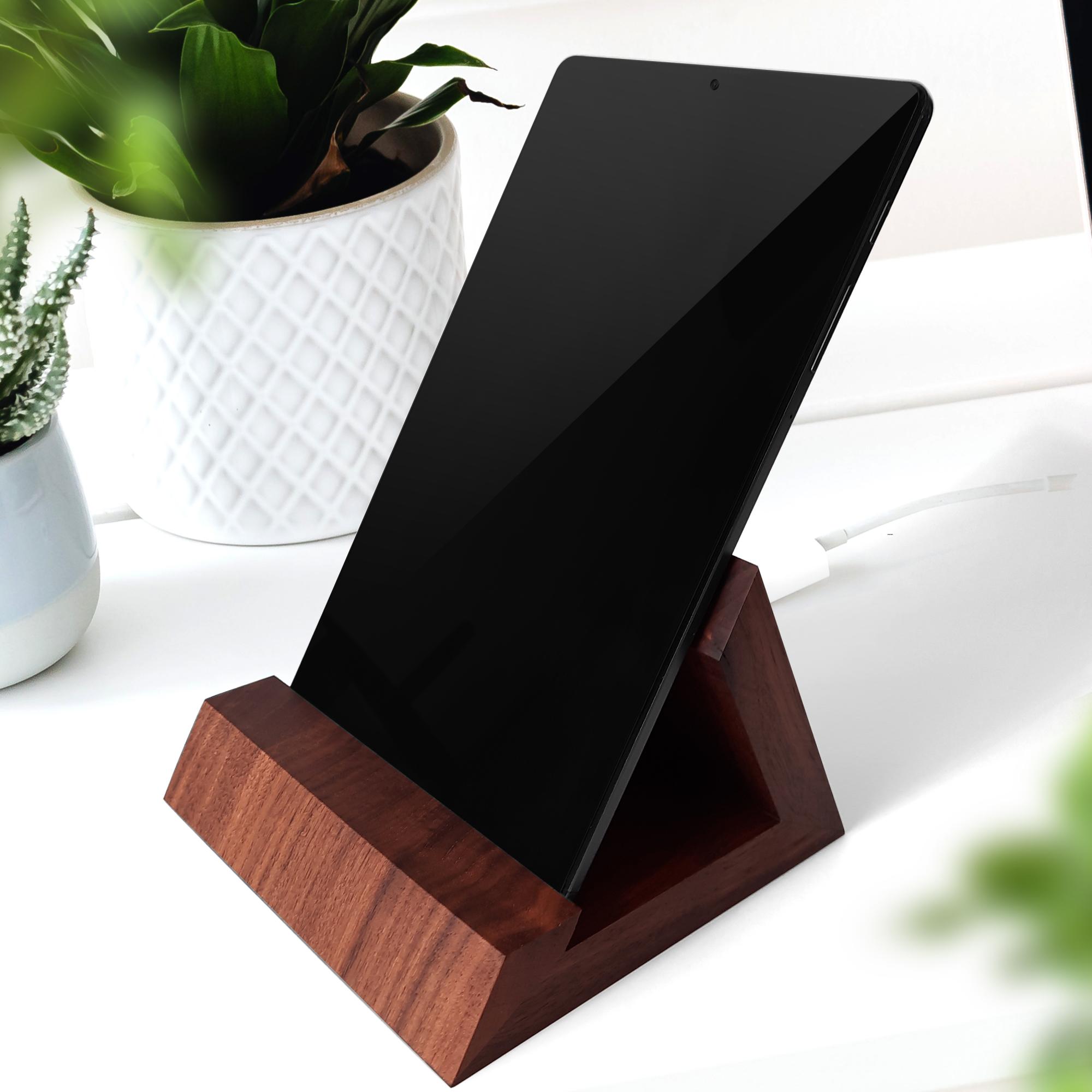 iPad stovas