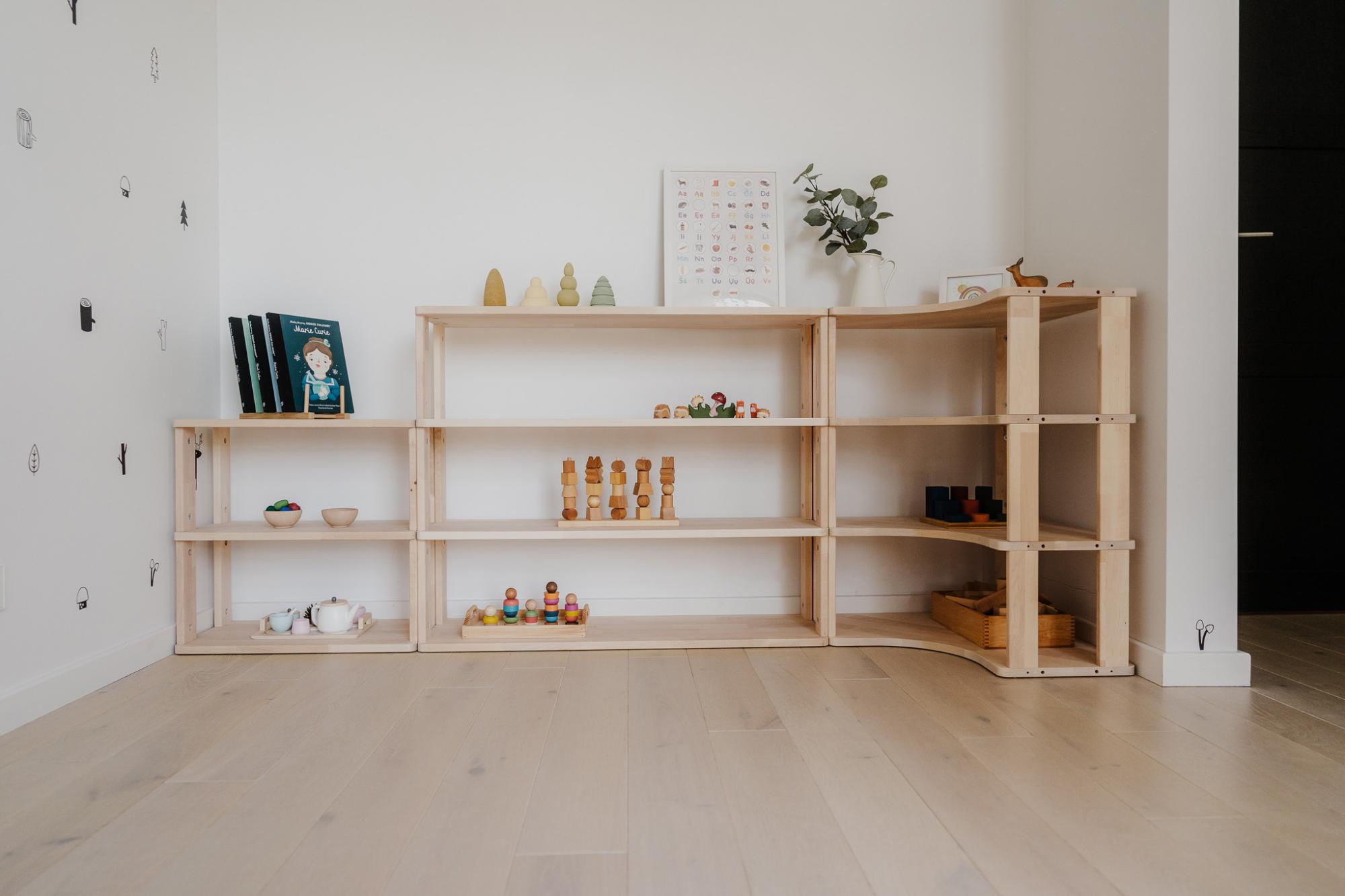 Modulinė Montessori lentyna Kampinė