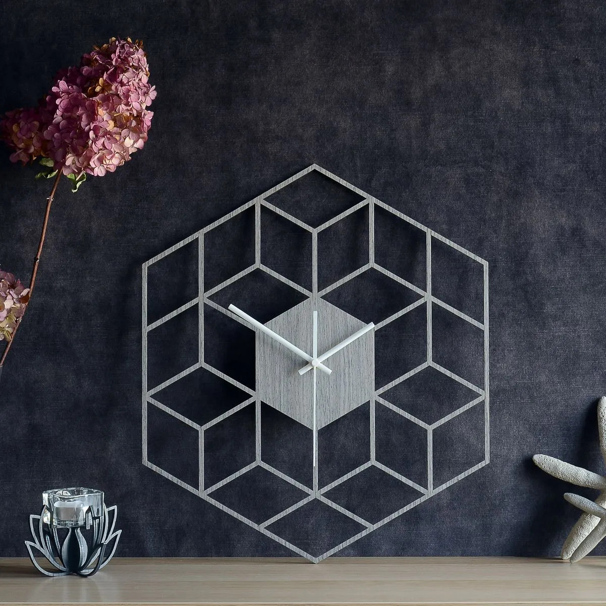 Sieninis ąžuolo faneruotės laikrodis CUBIC GREY