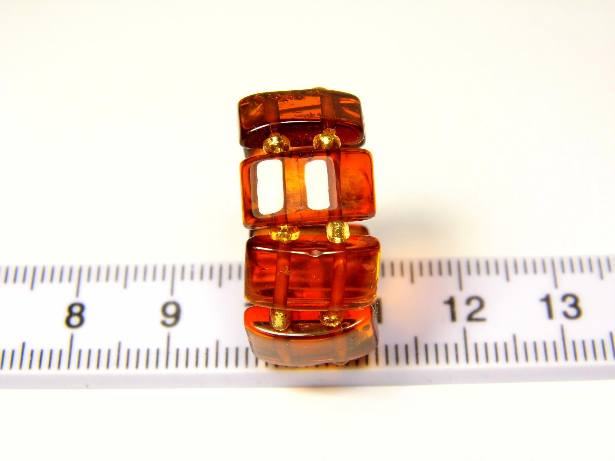 Gintarinis žiedas ant gumytės. Dydis 17.5mm. Žiedas su gintaru. Rudo skaidraus konjako gintaro žiedas. Natūralus Baltijos gintaras. 0412