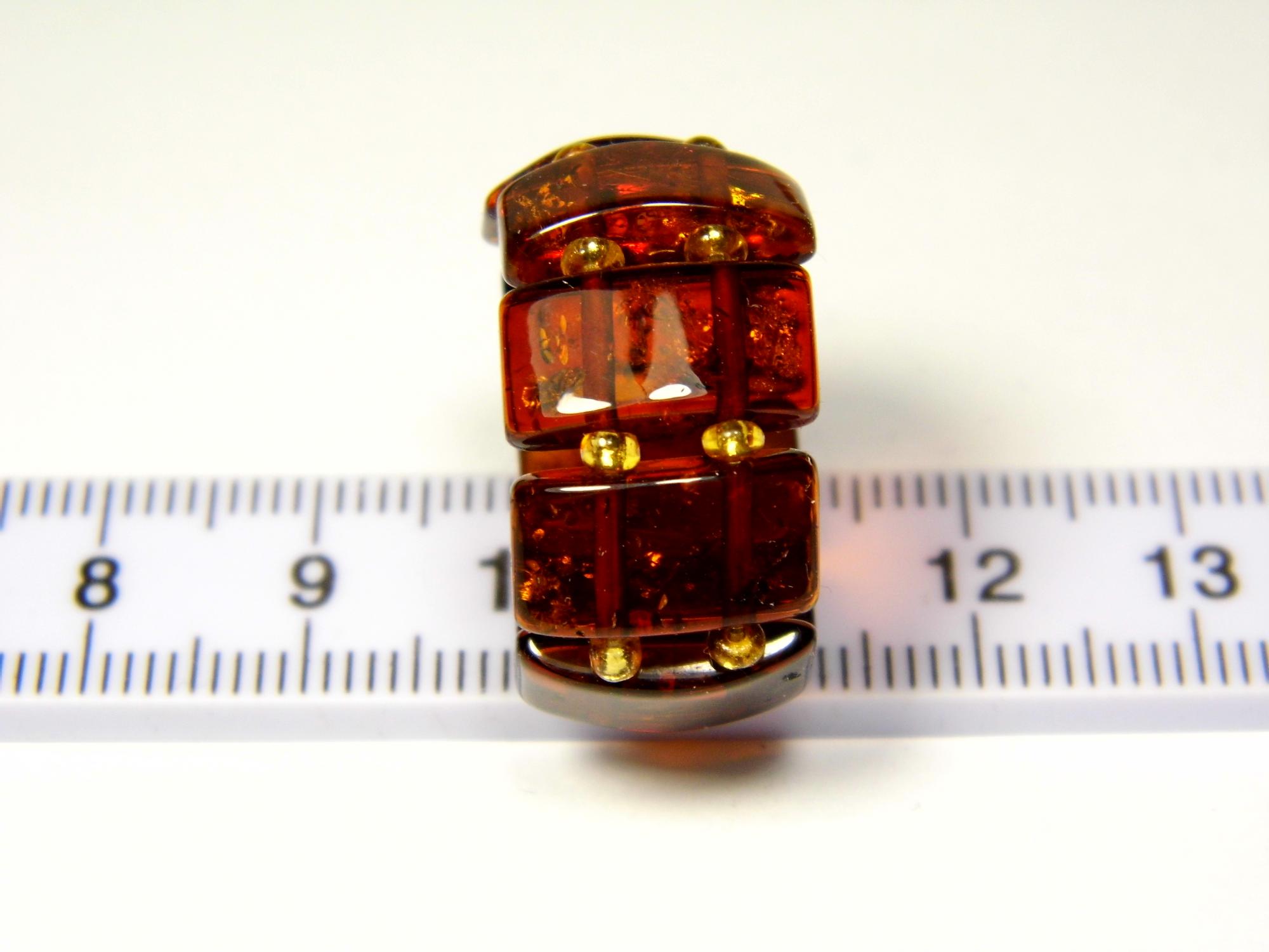 Gintarinis žiedas ant gumytės. Dydis 18mm. Žiedas su gintaru. Rudo skaidraus konjako gintaro žiedas. Natūralus Baltijos gintaras. 0413