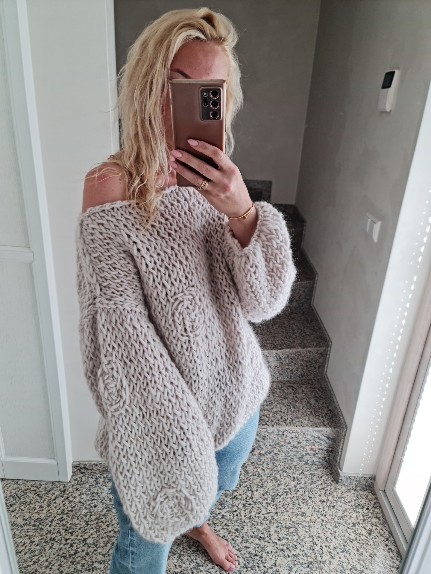 Megztinis Snow Rose