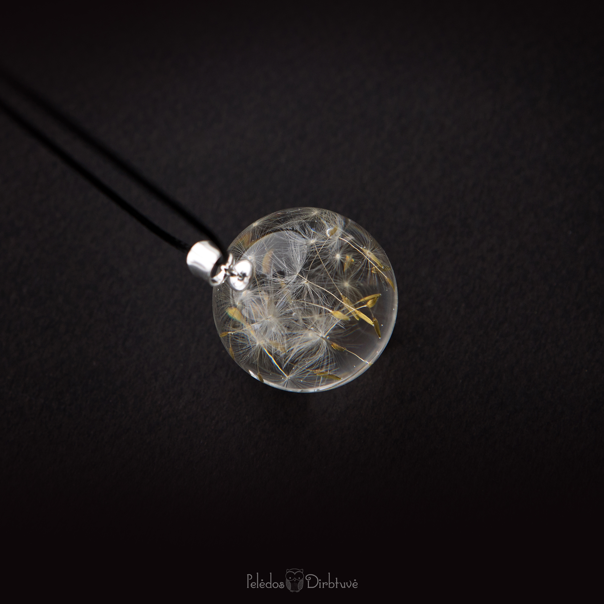 Pakabukas-burbulas su pūkais „Pūkai“ (30mm)