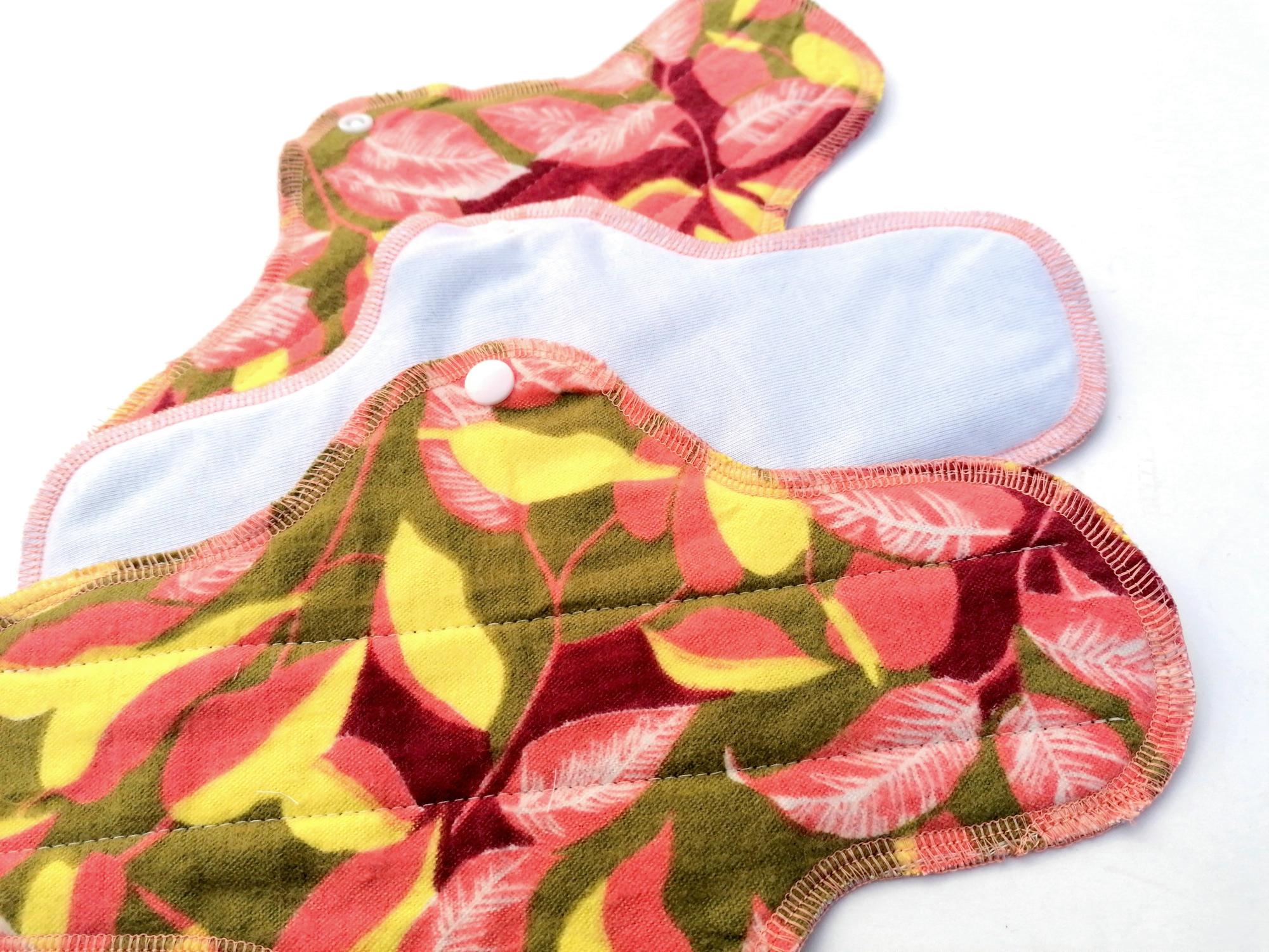 Daugkartiniai įklotai menstruacijoms „Lapai“