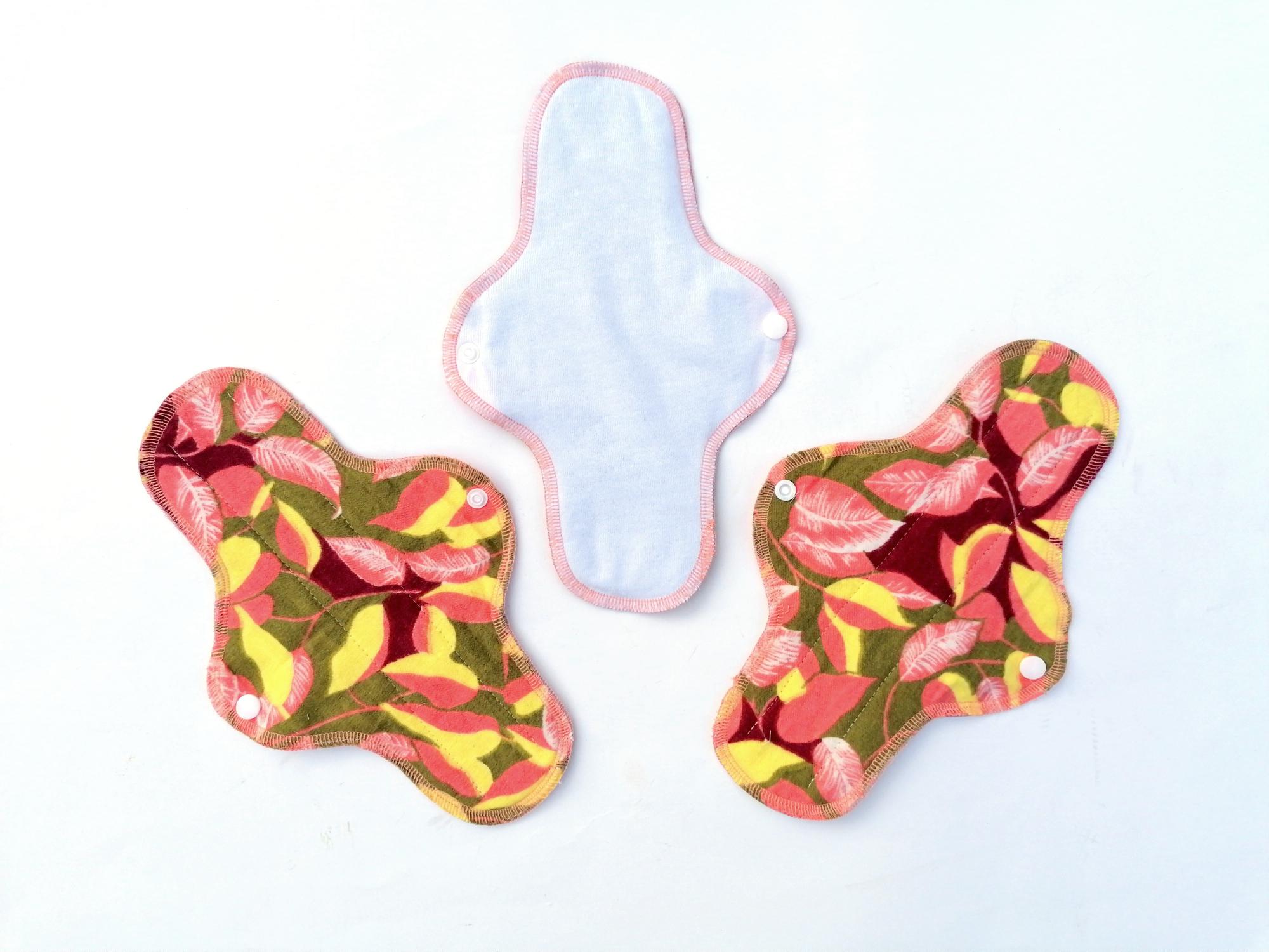 Daugkartiniai įklotai menstruacijoms „Lapai“