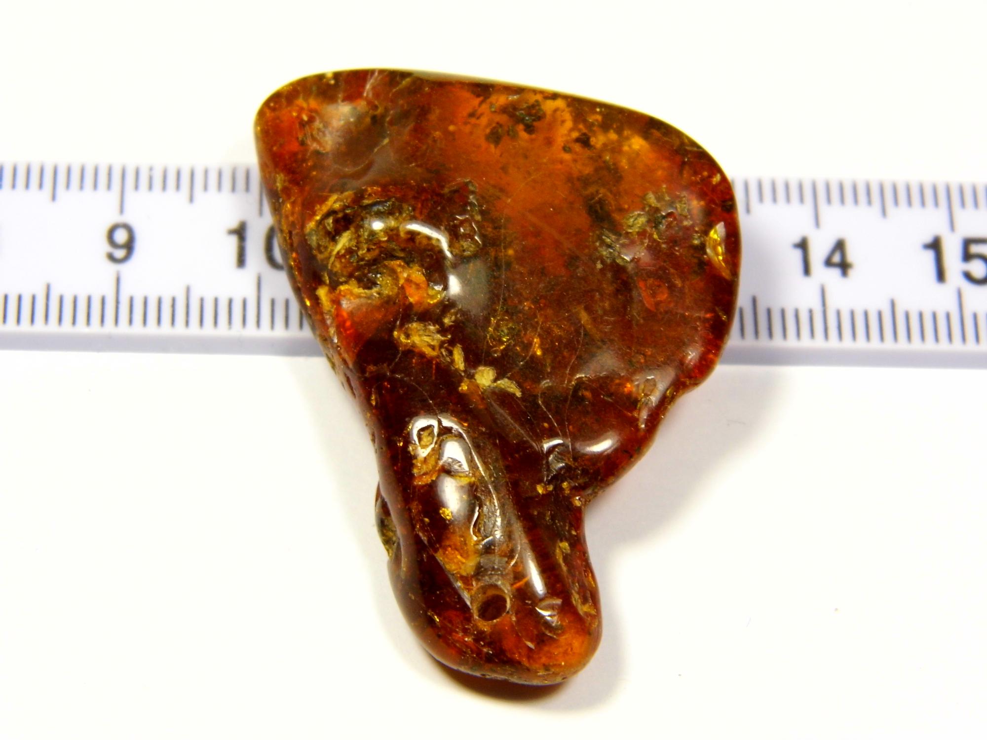 Gintarinis pakabukas amuletas su skyle. 7.8gr. rudo gintaro pakabukas. Gintarinis pakabukas. Natūralus Baltijos gintaras. 0466