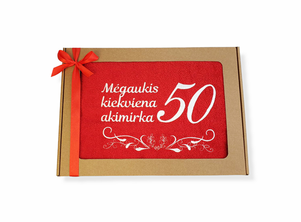 Siuvinėtas rankšluostis „Mėgaukis kiekviena akimirka 50“