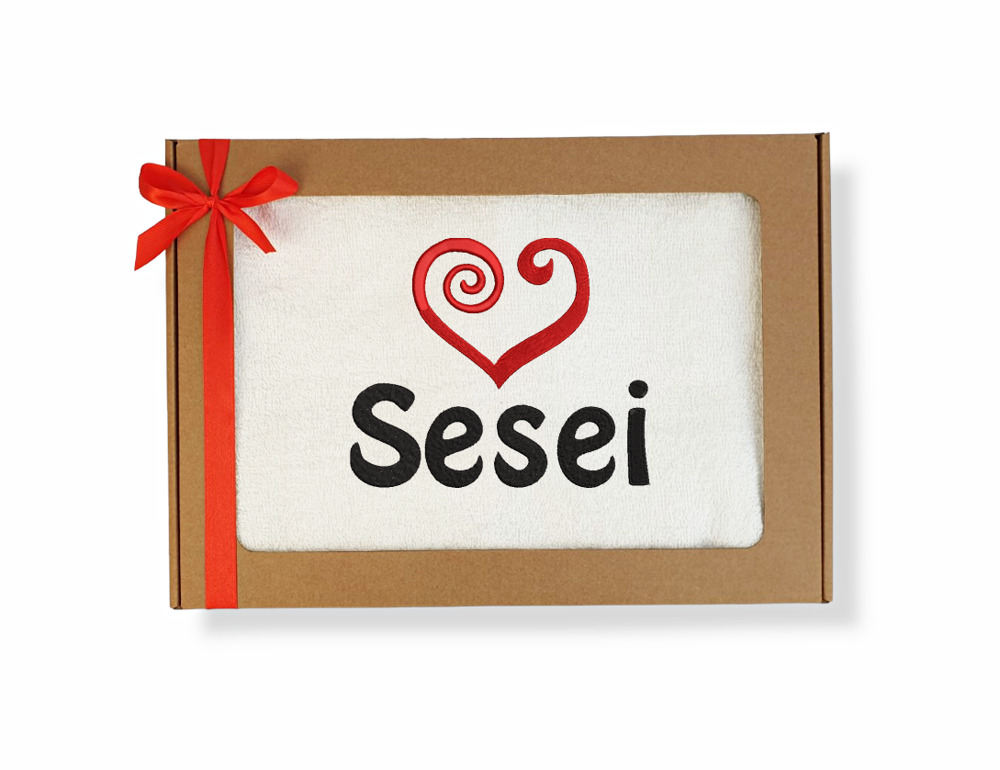 Siuvinėtas rankšluostis „Sesei“