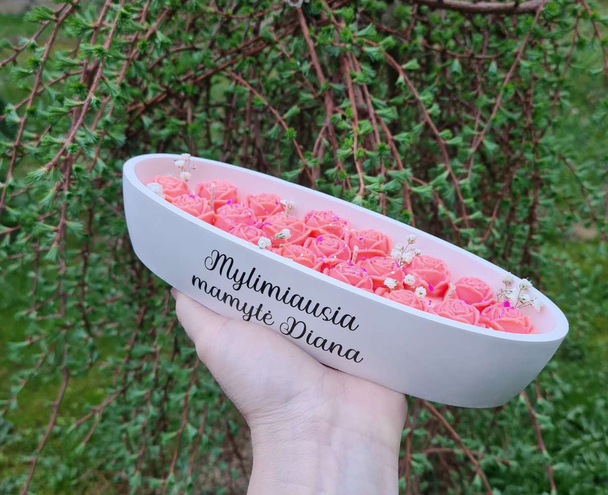 DOVANA ROŽYČIŲ ŠOKIS