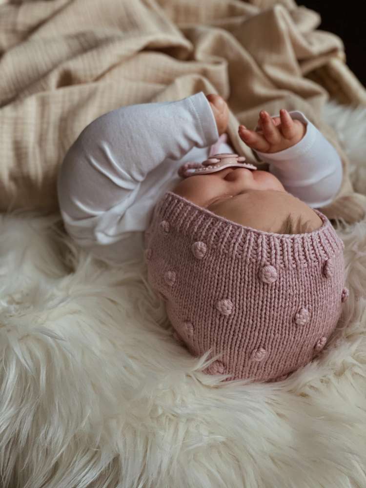 100% merino vilnos įvairių dydžių ir spalvų  merino komplektai kūdikiams ir vaikams.