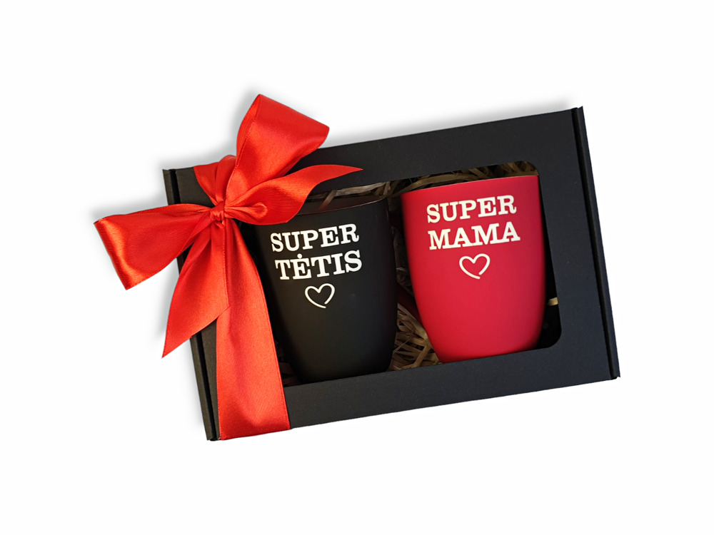 Dovanų rinkinys su graviruotais puodeliais „Super mama ir Super tėtis“