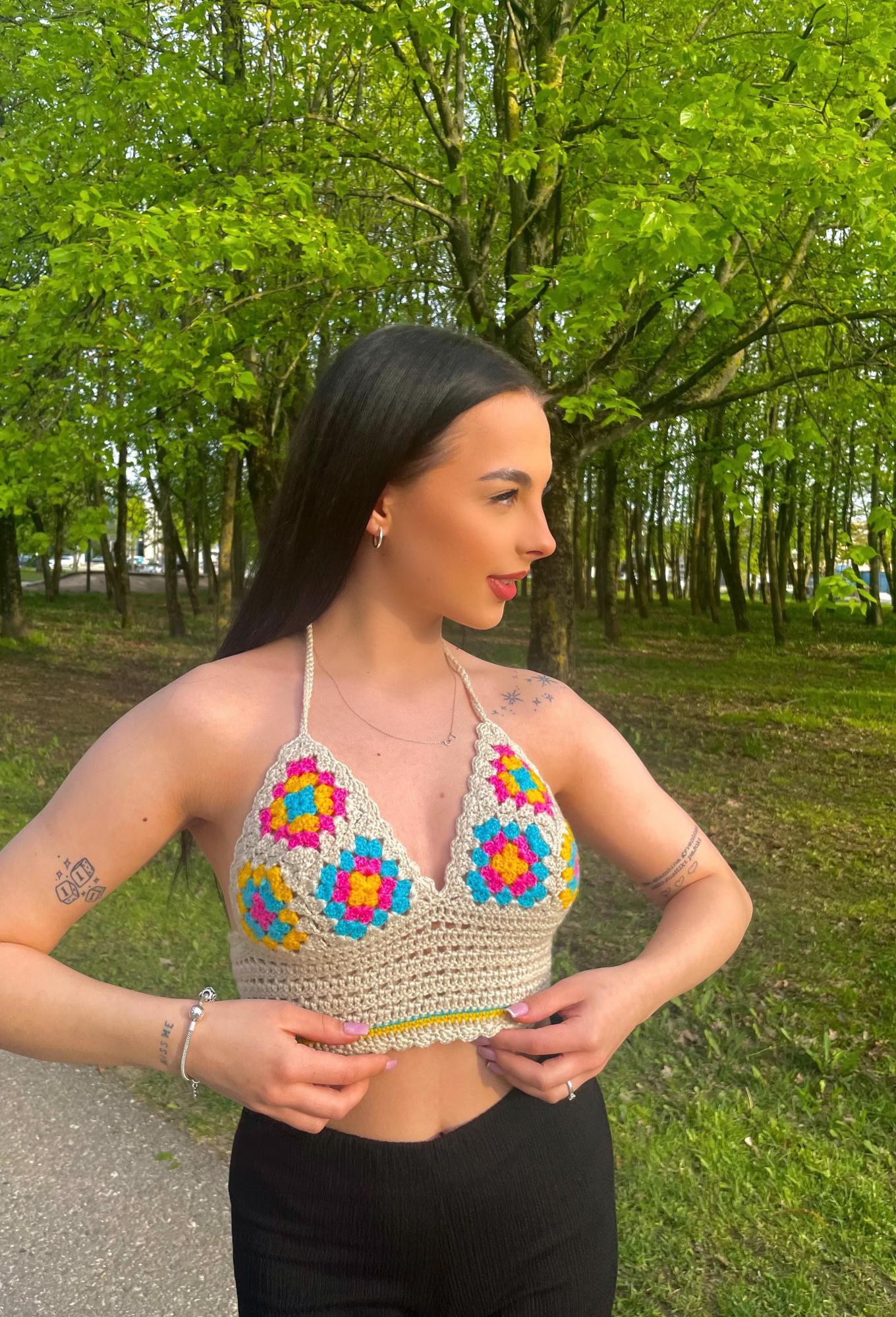 Crop top rankų darbo trumpa palaidinė