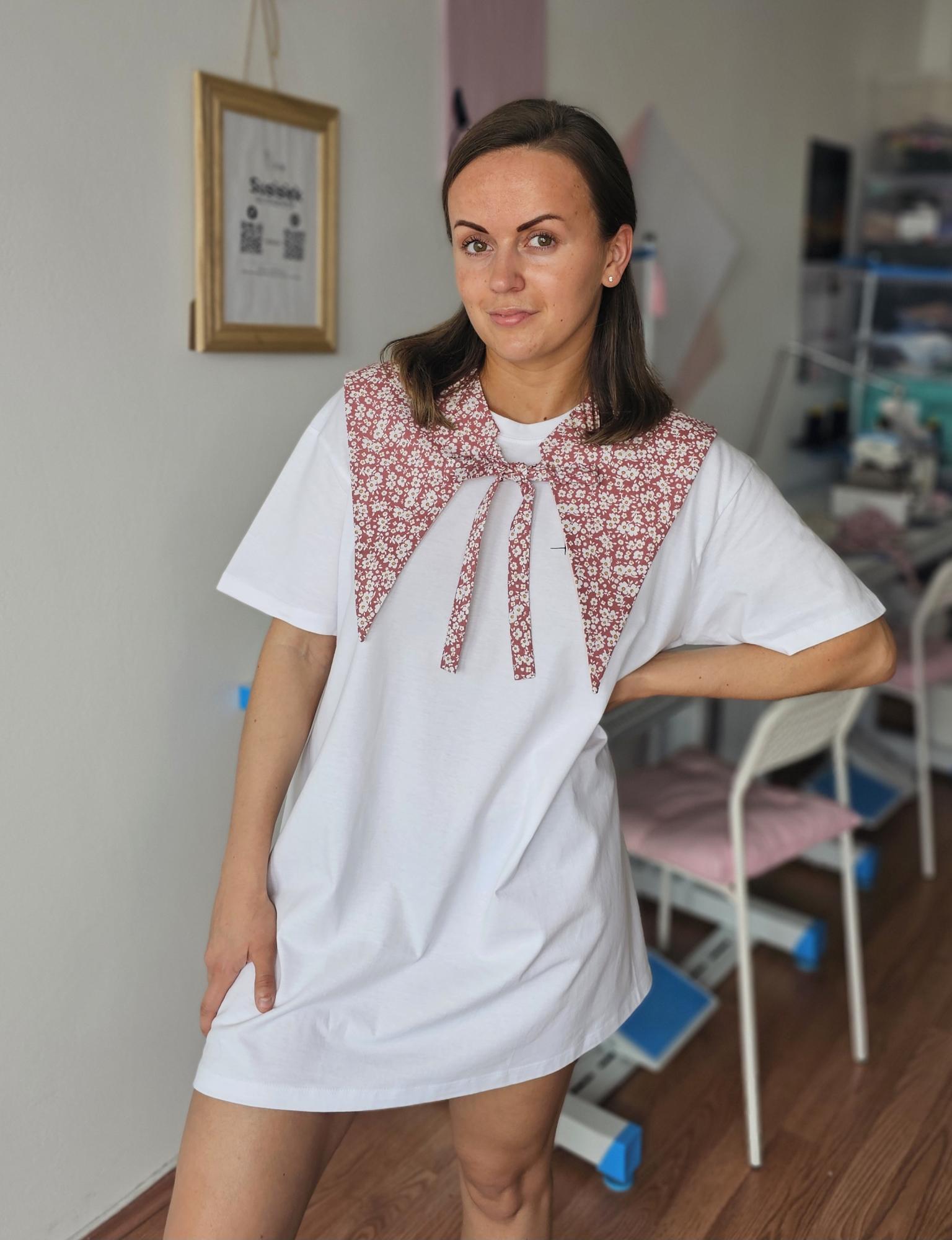 Stilinga išskirtinė ir vienetinė apykaklė