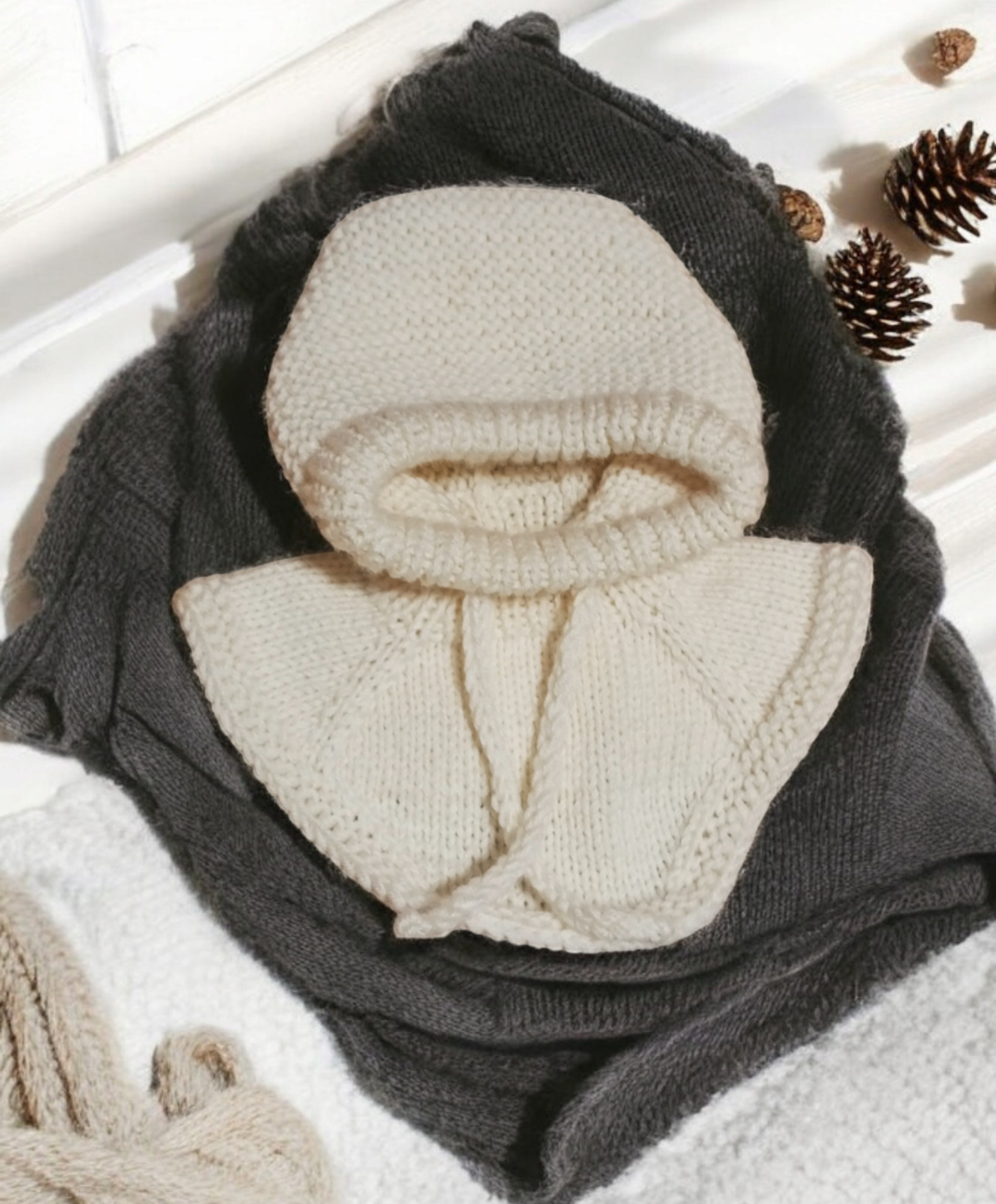 100% merino vilnos šalmukai vaikams visų dydžių.