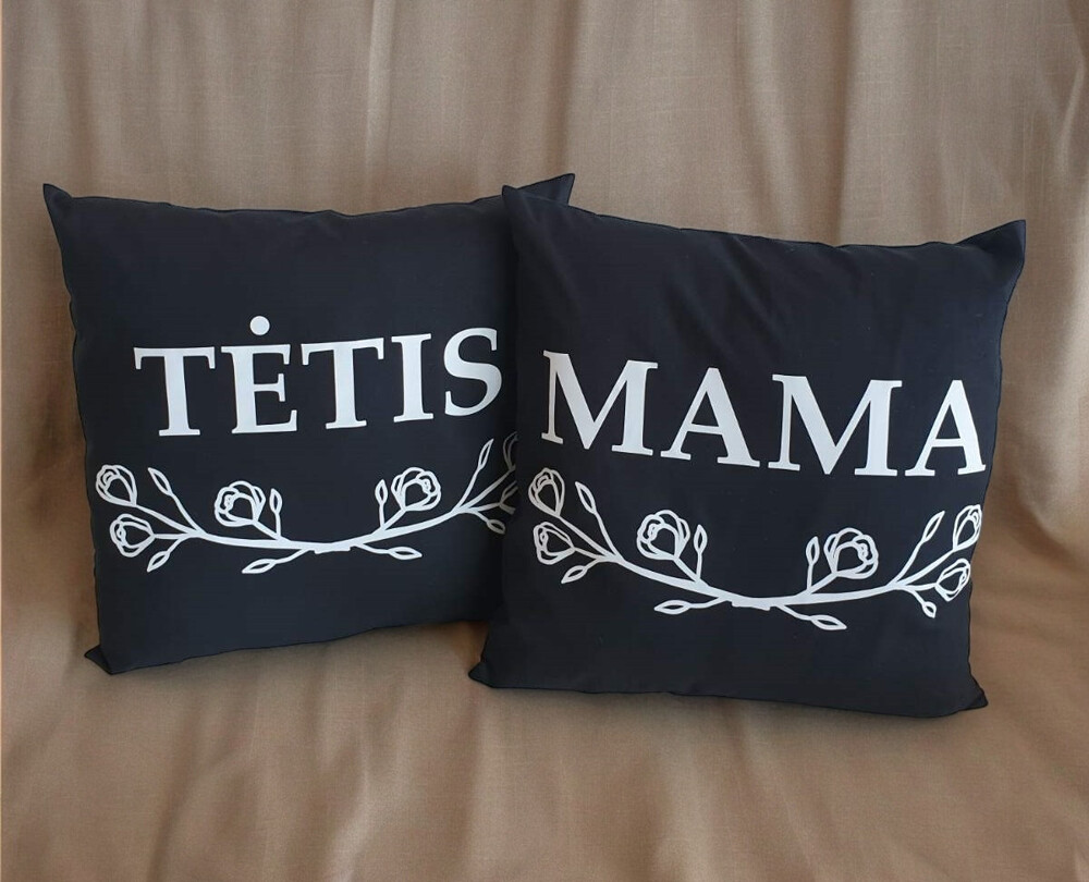 Pagalvės „Tėtis ir Mama“