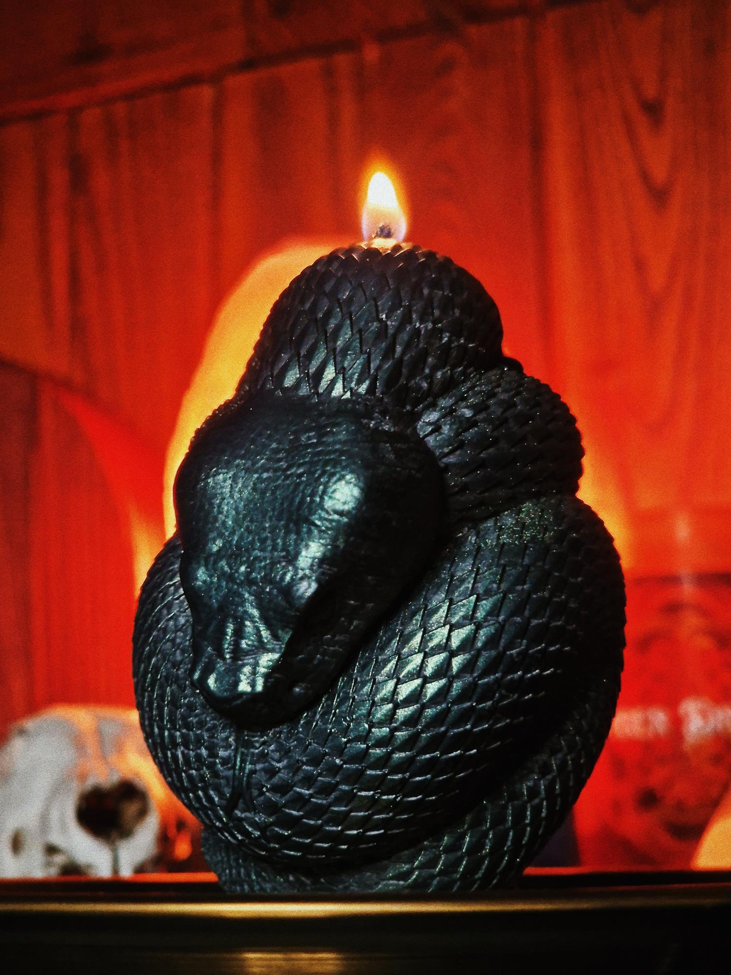Gyvatės žvakė su staigmena viduje - kristalas 🐍💚