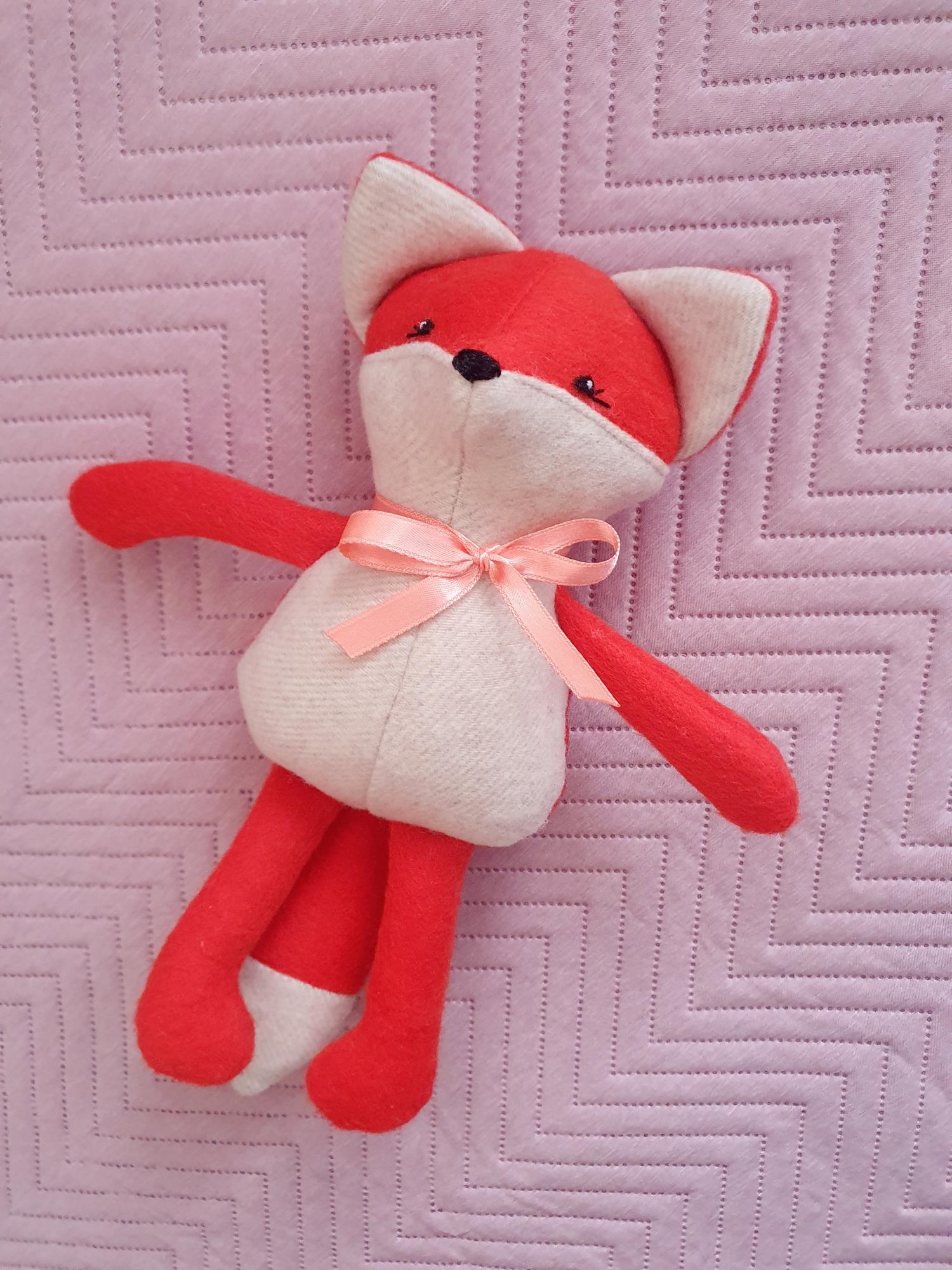 Lapė rankų darbo siuvimo, ūgis 28 cm