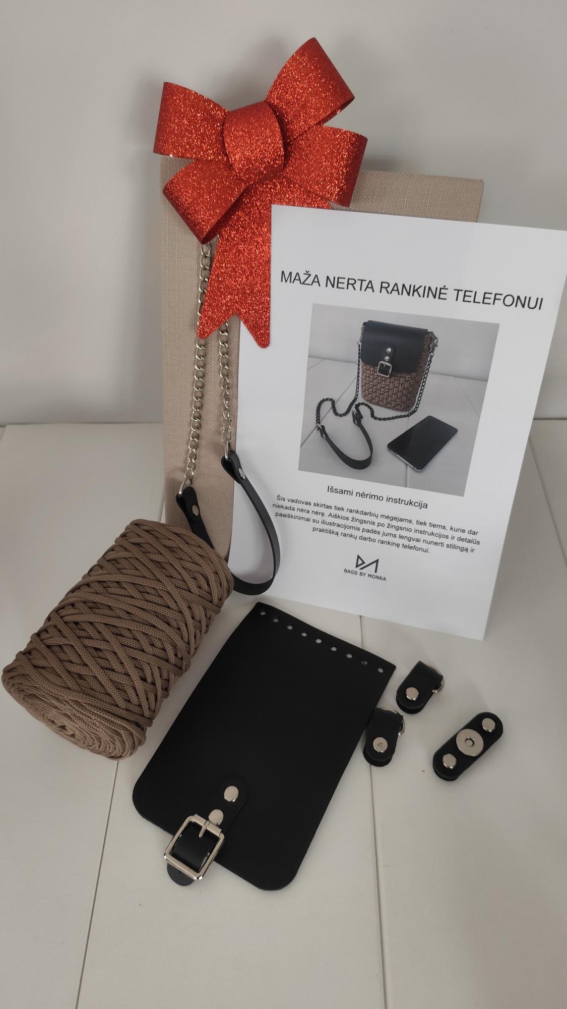 Rankinės nėrimo rinkinys