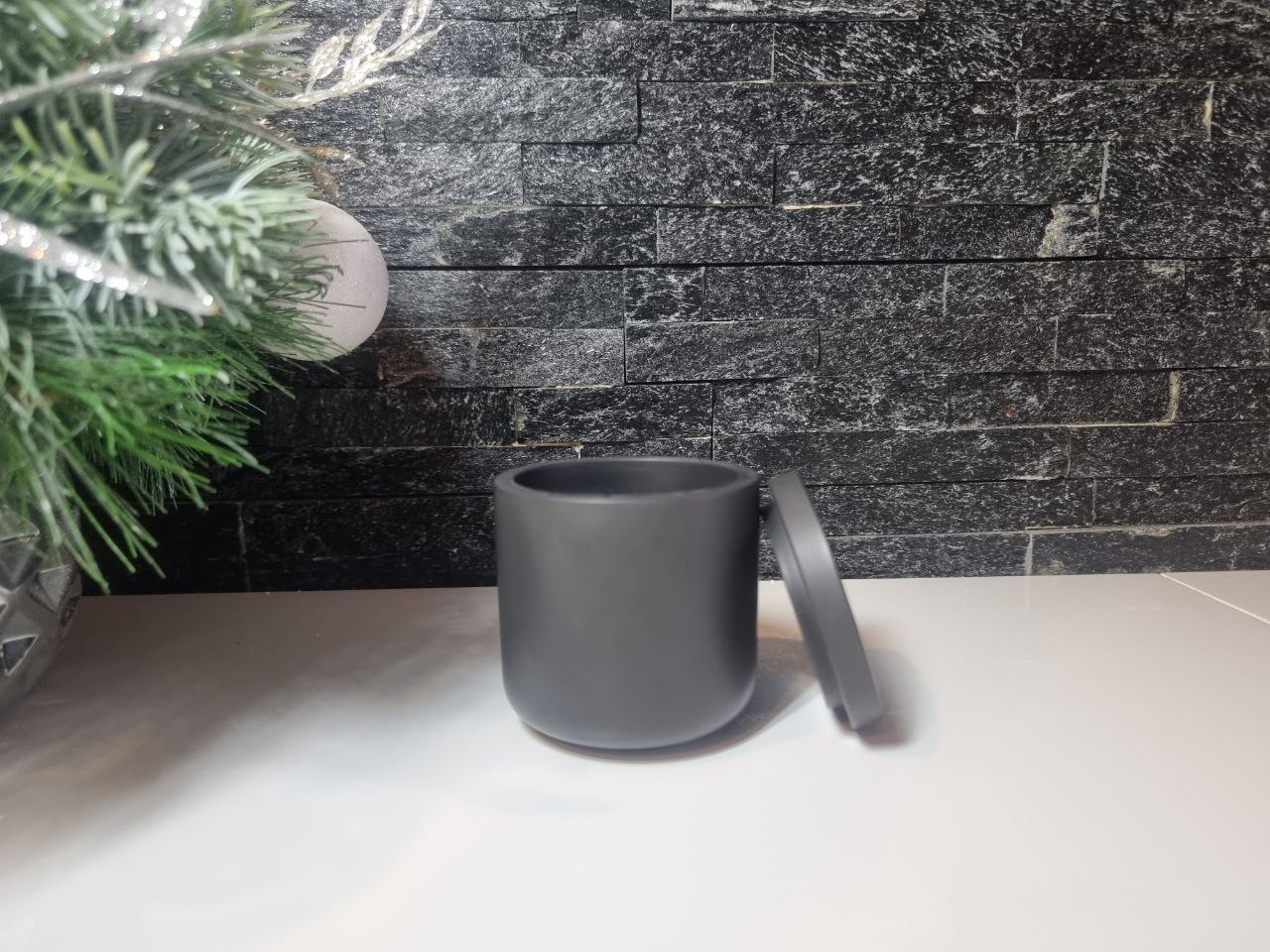 Kompaktiškas Indelis su Dangteliu – Praktškas ir Elegantiškas