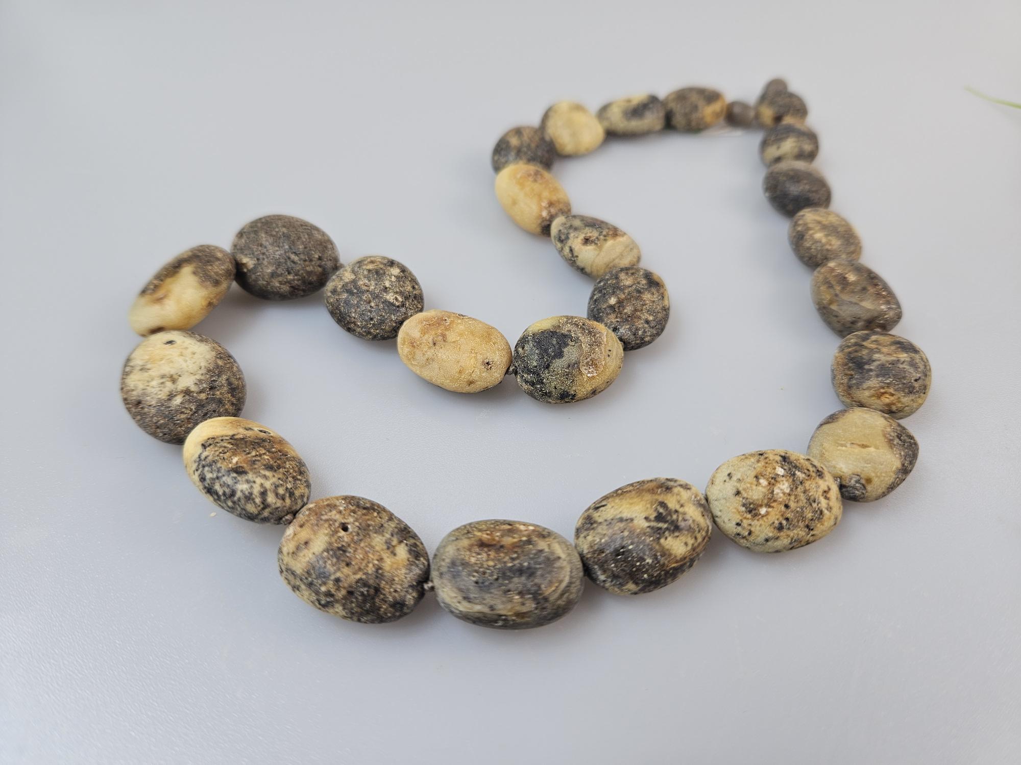 Masyvūs gintariniai karoliai Raw Amber necklace