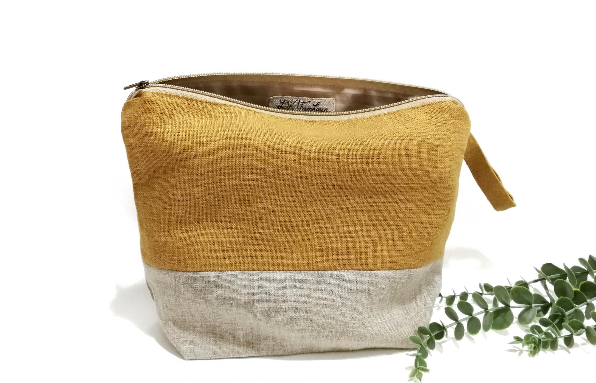 Lininė Camel spalvos kosmetinė