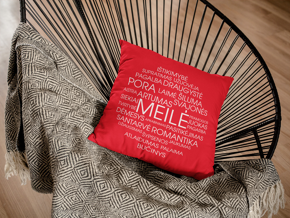 Pagalvė „Meilė“