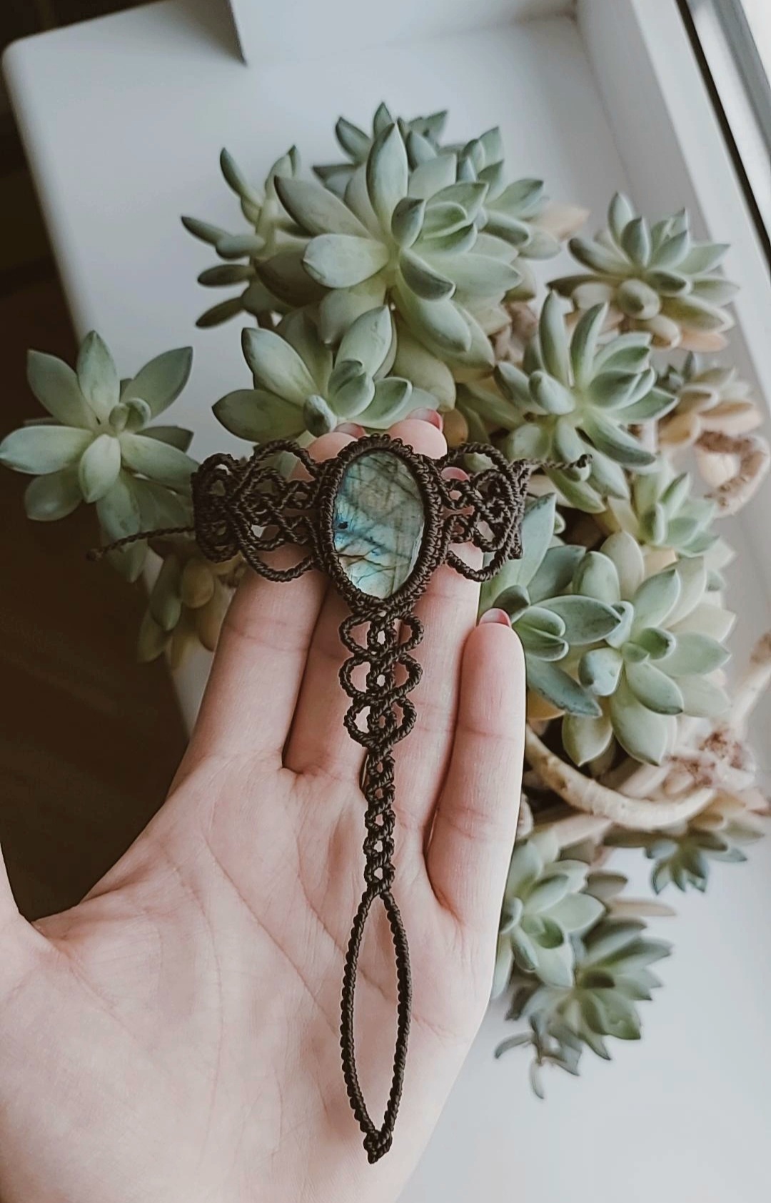 Macrame apyrankė su Labradoritu