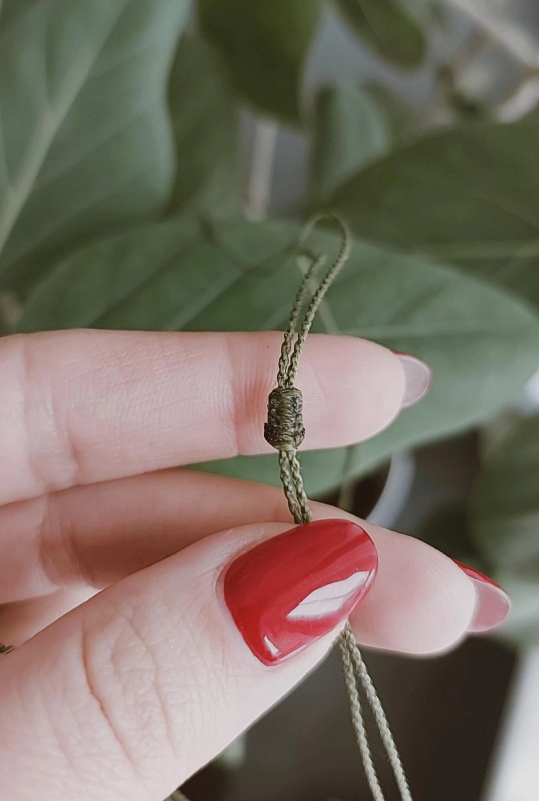 Macrame pakabutis su Labradoritu